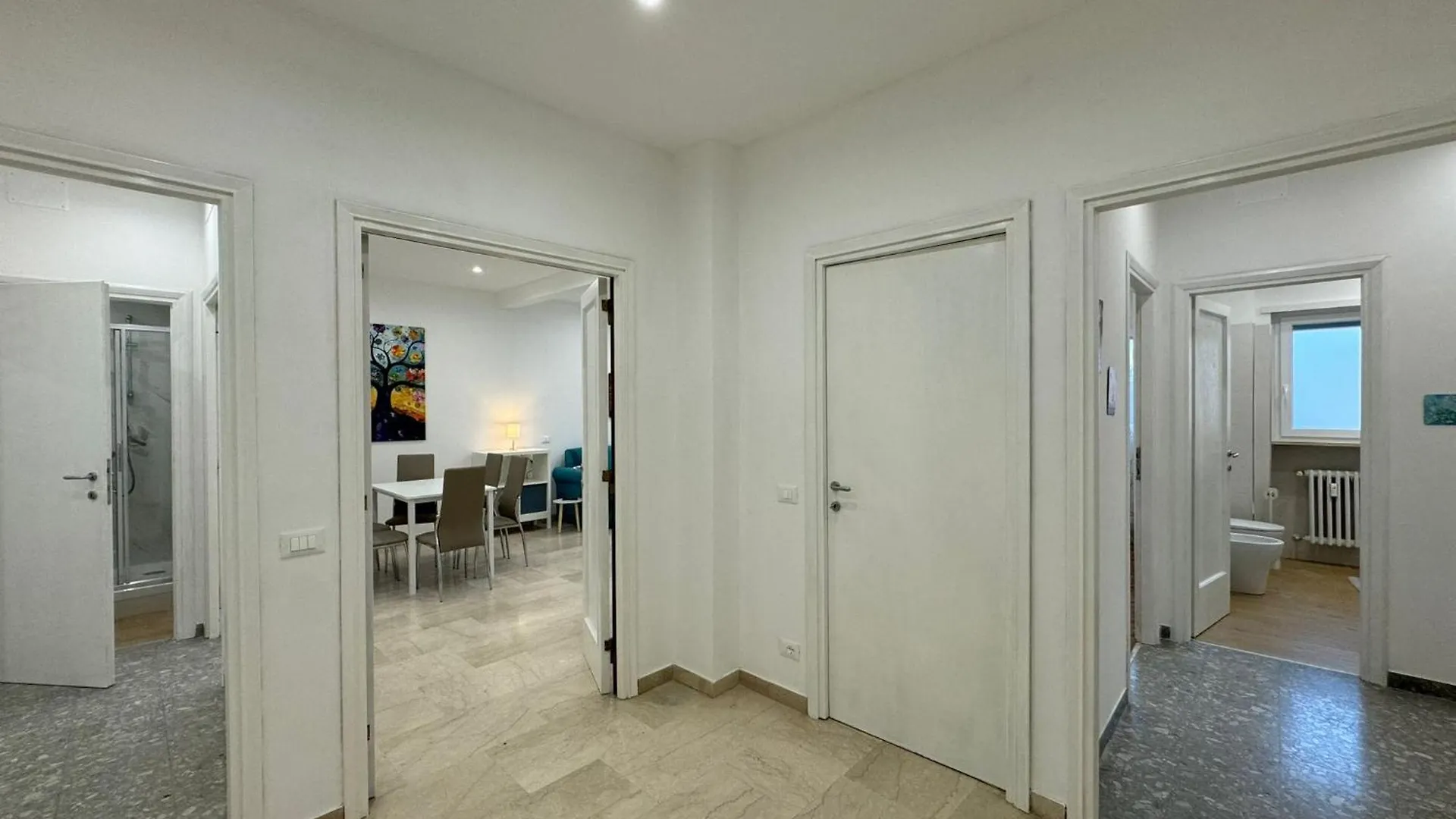 Chic&Spacious Nest In Roma Apartment Rome